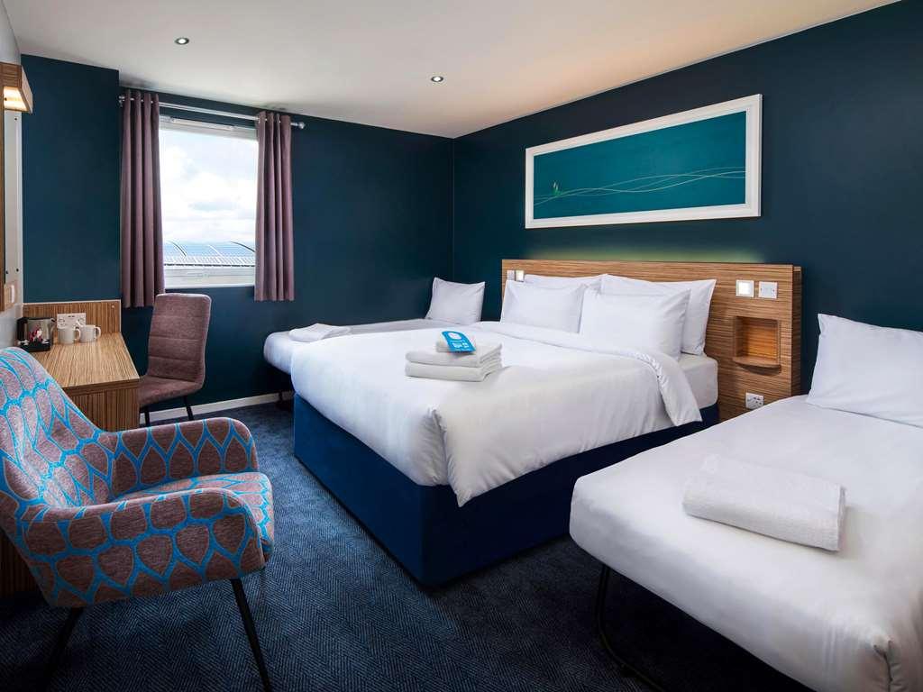 Travelodge Liverpool Stonedale Park Pokoj fotografie