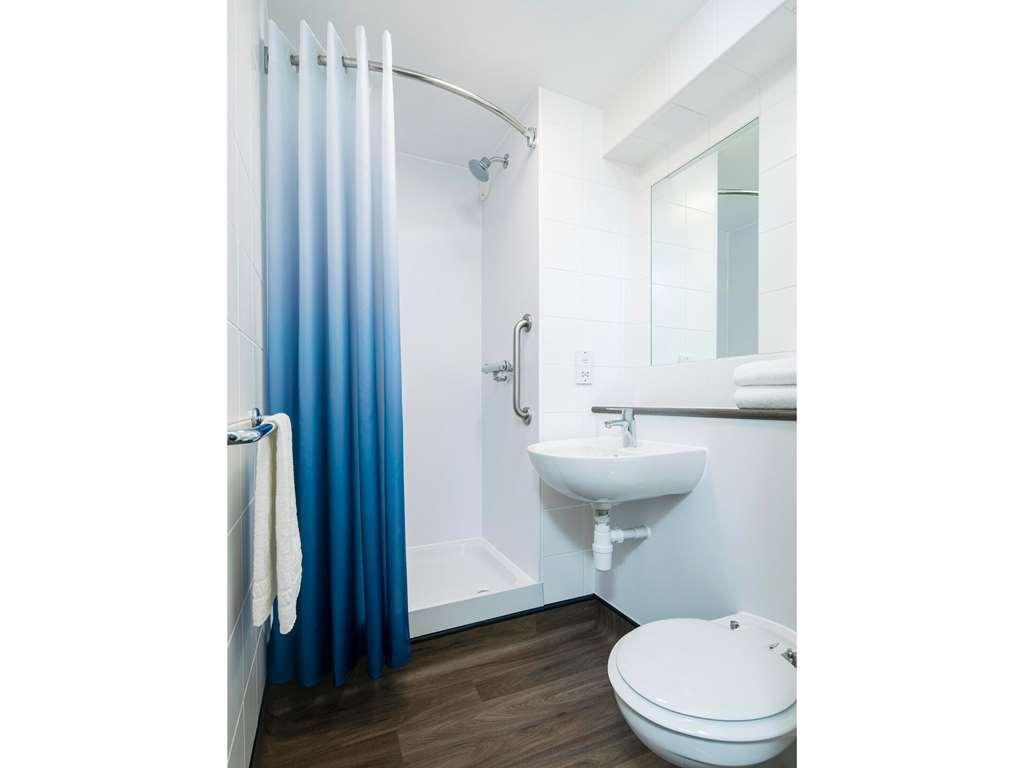 Travelodge Liverpool Stonedale Park Pokoj fotografie