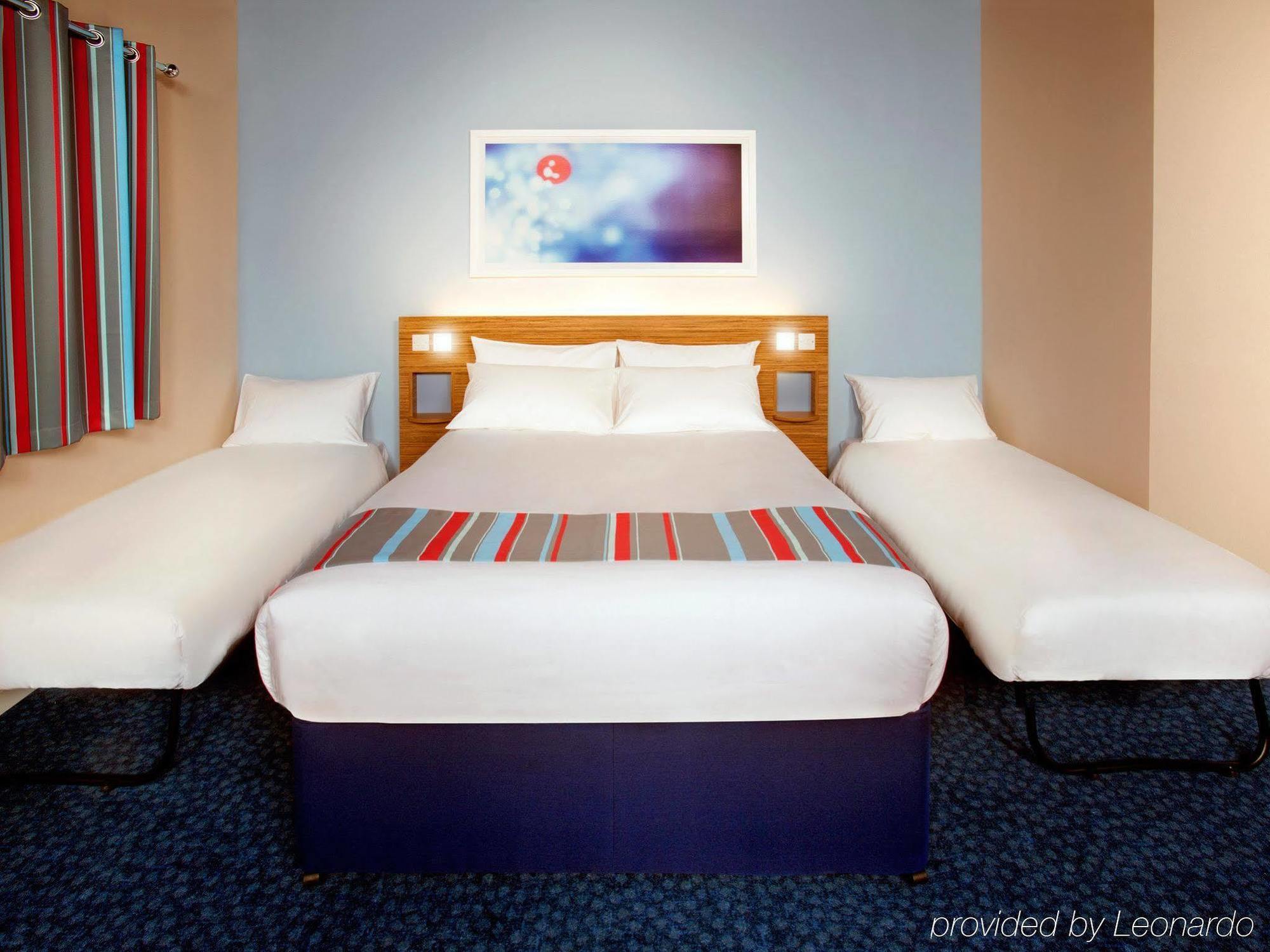 Travelodge Liverpool Stonedale Park Exteriér fotografie