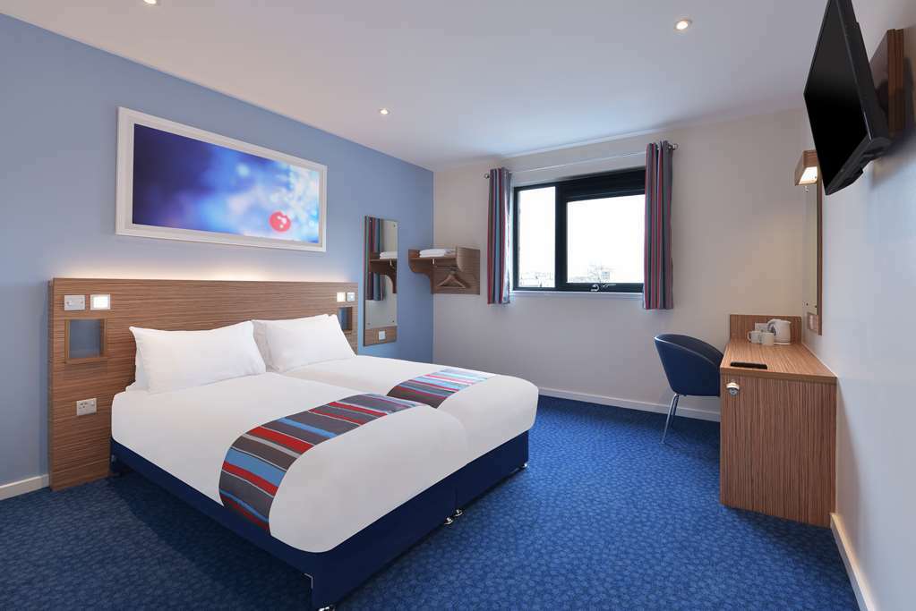 Travelodge Liverpool Stonedale Park Pokoj fotografie